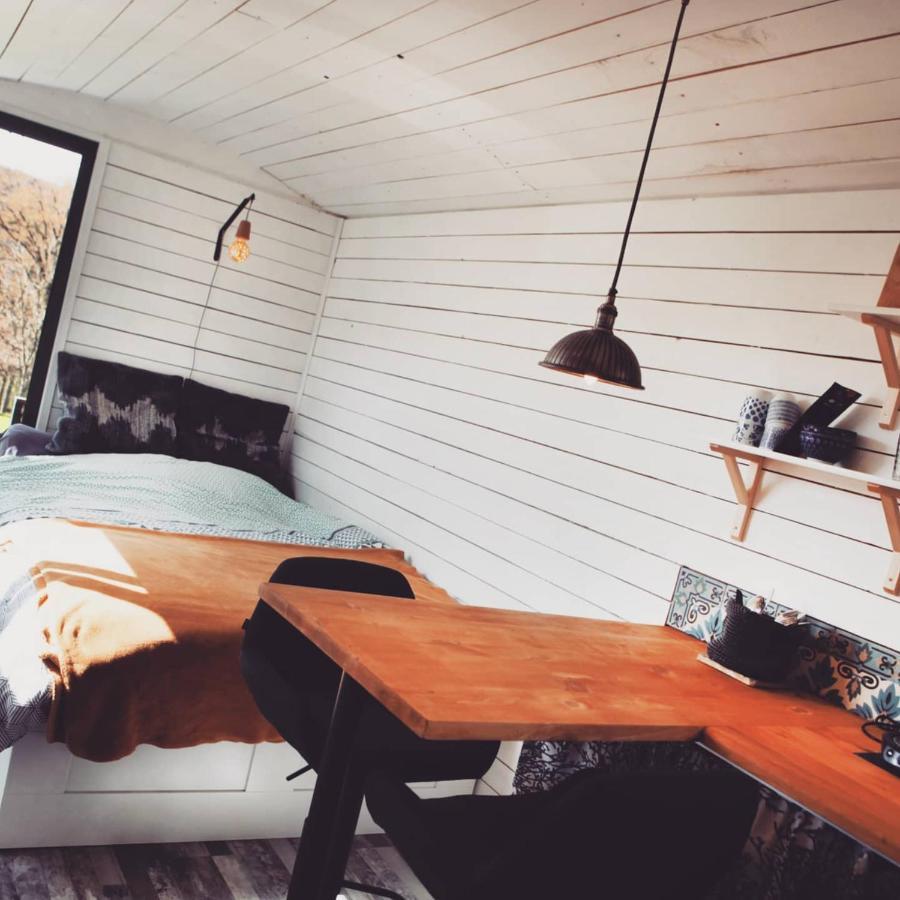 La Roulotte De L'Atelier Apartment Дюрби Екстериор снимка